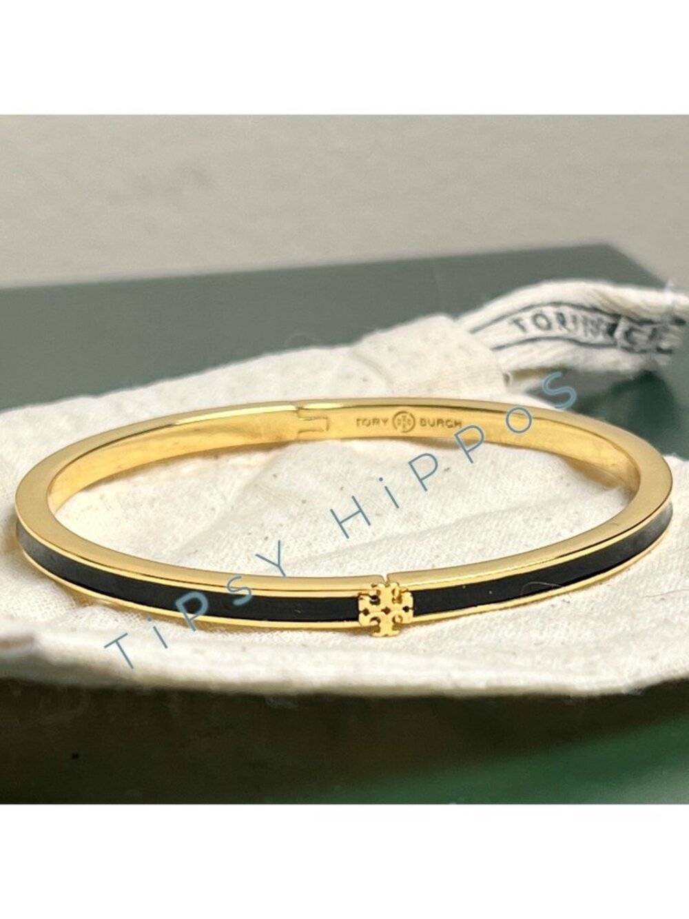 NEW!!  AUTHENTIC TORY BURCH BLACK AND GOLD KIRA THIN BANGLE BRACELET